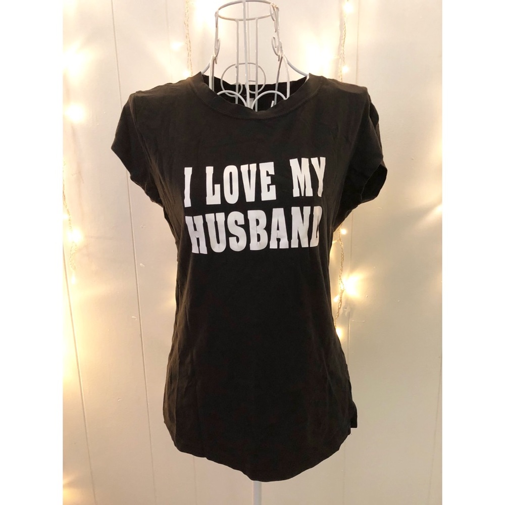 ✨FREE W/ ANY PURCHASE✨ “I Love My Husband” Tee - Picture 1 of 1